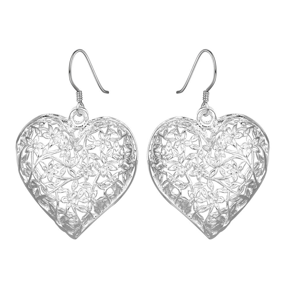 18K White Gold Plated Filigree Heart Shaped Earring